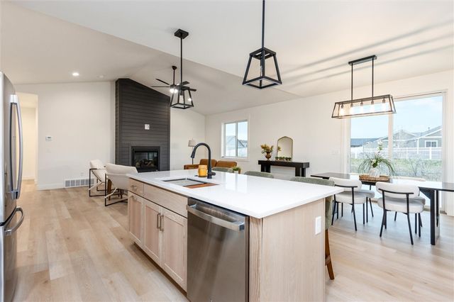 2641 Palmer Lane, Billings, MT 59105