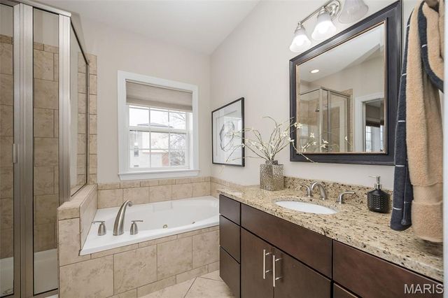 6404 Cates Avenue 4W, St Louis, MO 63130