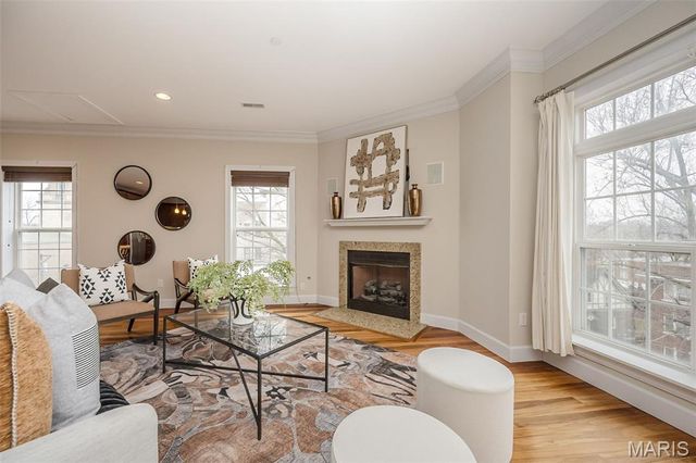 6404 Cates Avenue 4W, St Louis, MO 63130