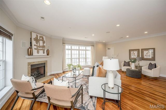 6404 Cates Avenue 4W, St Louis, MO 63130