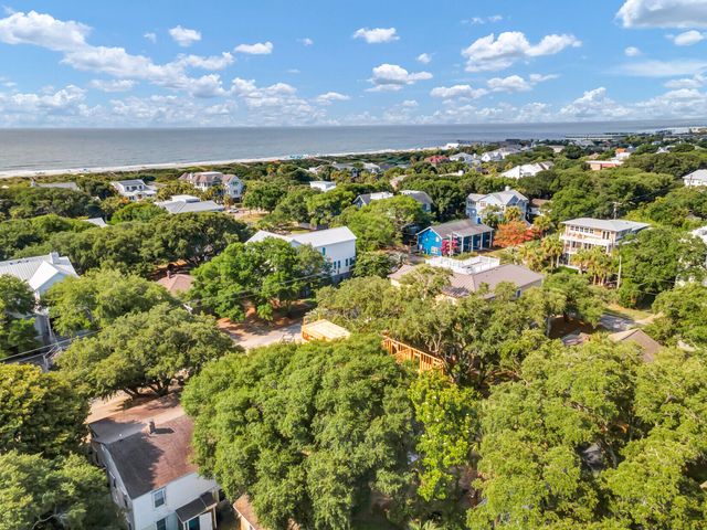 2303 Cameron Boulevard, Isle Of Palms, SC 29451