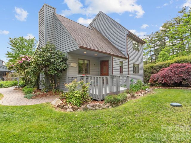 317 Robertson Street, Burnsville, NC 28714