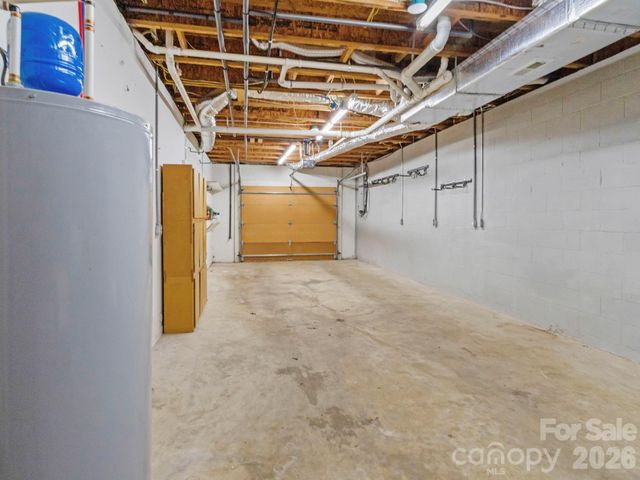 317 Robertson Street, Burnsville, NC 28714