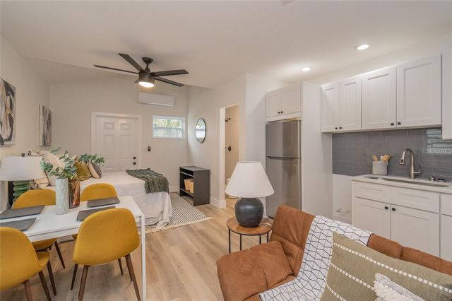 1113 DOROTHY STREET, Lakeland, FL 33815