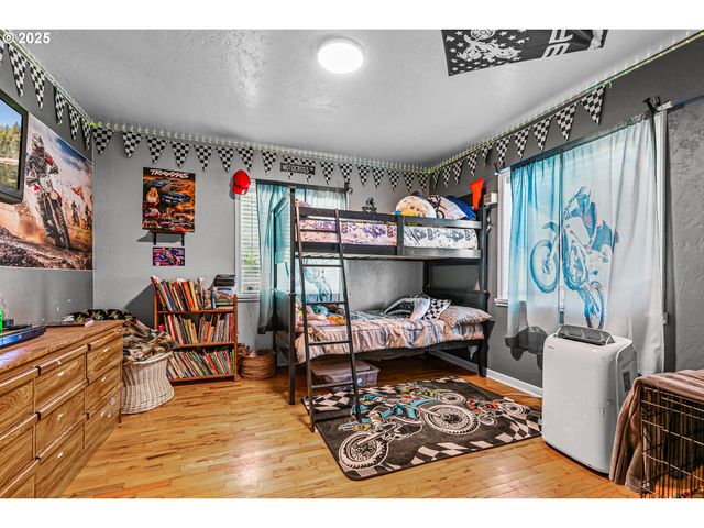 219 BERRYDALE Ave, Medford, OR 97501