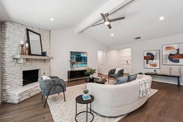 10403 Doering LN, Austin, TX 78750