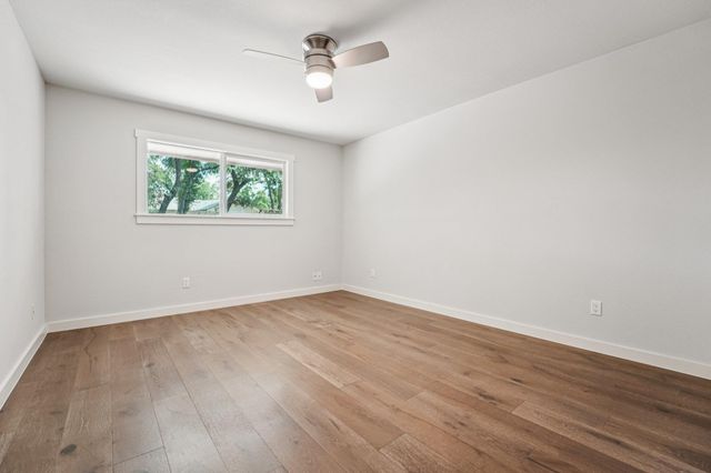 10403 Doering LN, Austin, TX 78750