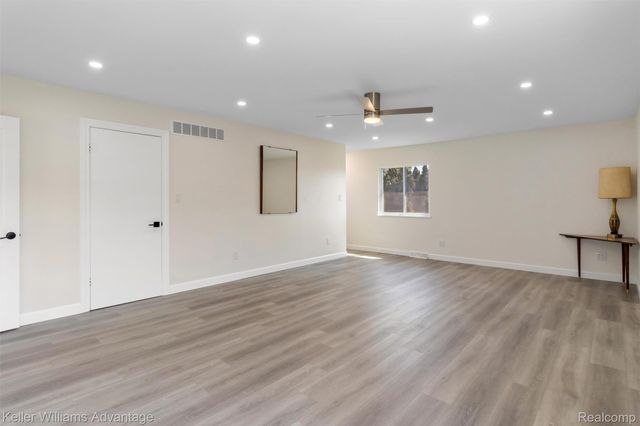 17005 Westland Avenue, Southfield, MI 48075