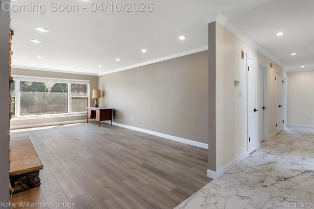 17005 Westland Avenue, Southfield, MI 48075