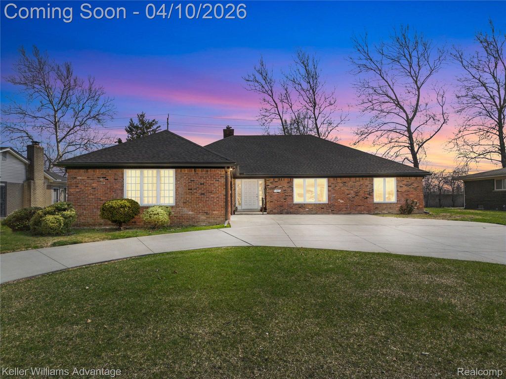 17005 Westland Avenue, Southfield, MI 48075