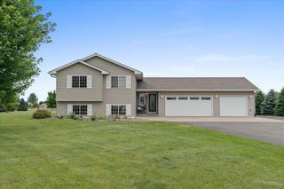 1107 148th Avenue, New Richmond, WI 54017