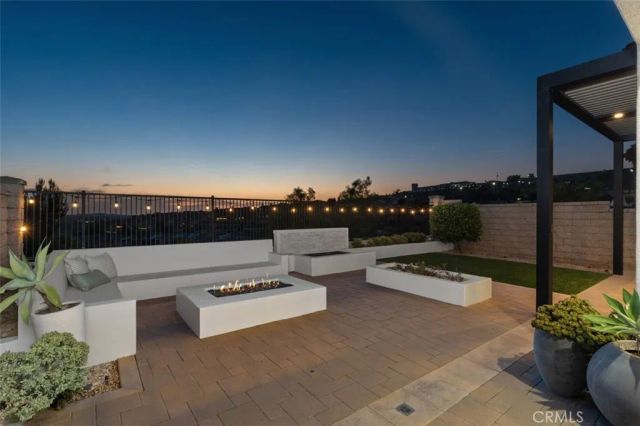 3933 Diamond Hill, Yorba Linda, CA 92886