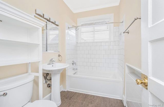 409 W 261st Street 2, Bronx, NY 10471