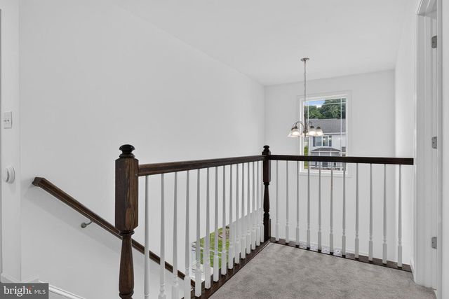 25 STEEPLE CHASE DR, York Haven, PA 17370