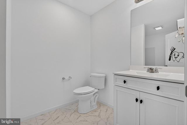 25 STEEPLE CHASE DR, York Haven, PA 17370