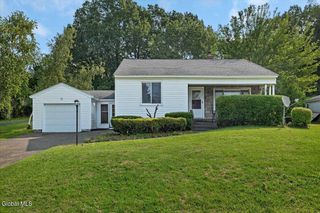 213 Shaker Road, Albany, NY 12211