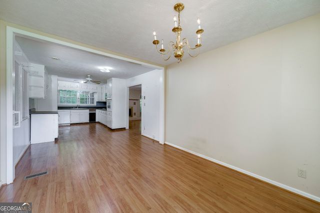 1318 E Lake Road, Mcdonough, GA 30252