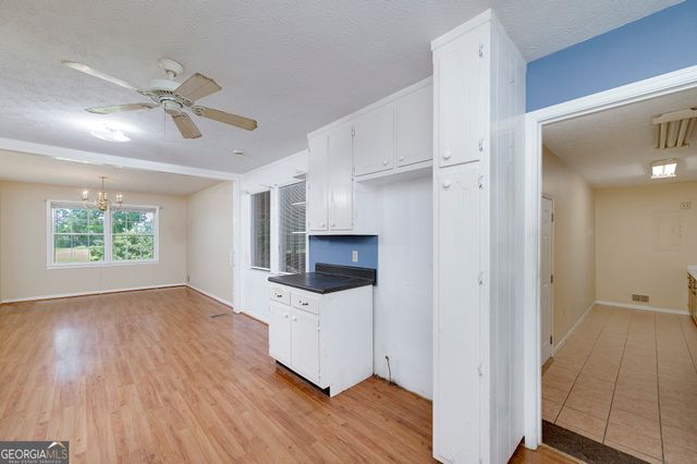 1318 E Lake Road, Mcdonough, GA 30252