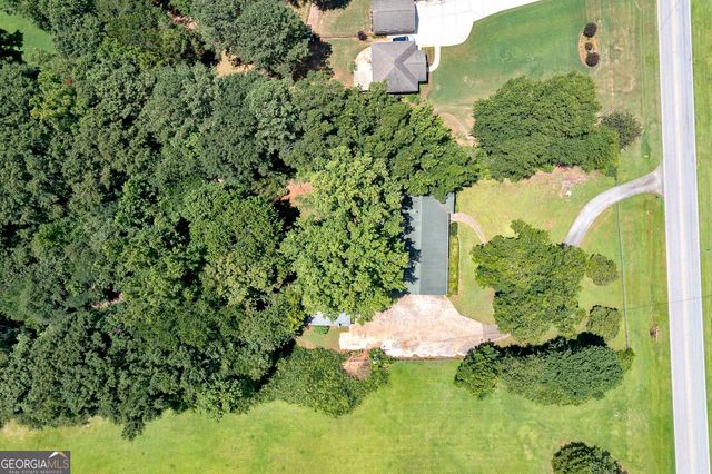 1318 E Lake Road, Mcdonough, GA 30252