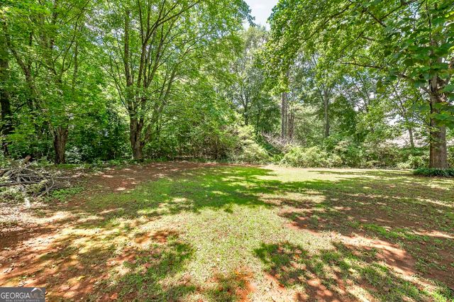 1318 E Lake Road, Mcdonough, GA 30252