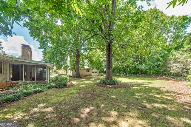 1318 E Lake Road, Mcdonough, GA 30252