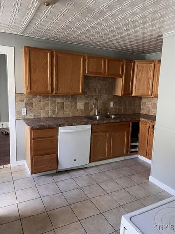 324 2nd Street, Geddes, NY 13209