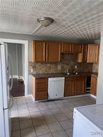 324 2nd Street, Geddes, NY 13209