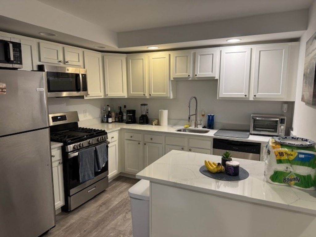 21 Chauncy 1b, Cambridge, MA 02138