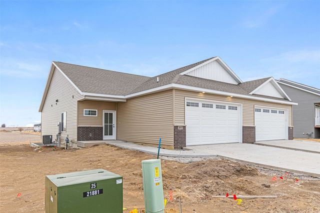 2045 Suttner Drive, North Liberty, IA 52317