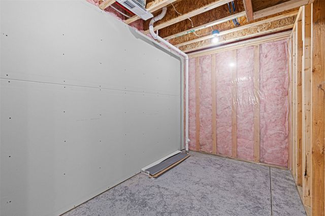 2045 Suttner Drive, North Liberty, IA 52317