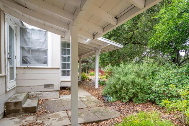 18627 Ambleside Lane, Saratoga, CA 95070