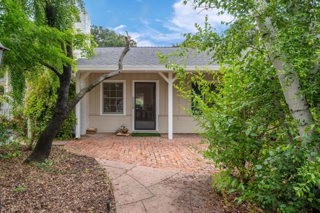 18627 Ambleside Lane, Saratoga, CA 95070