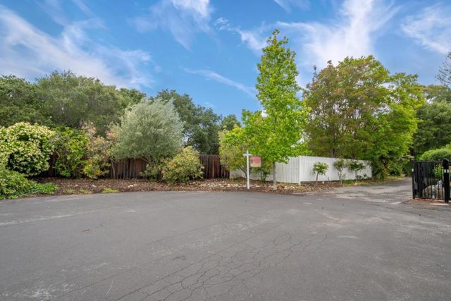 18627 Ambleside Lane, Saratoga, CA 95070