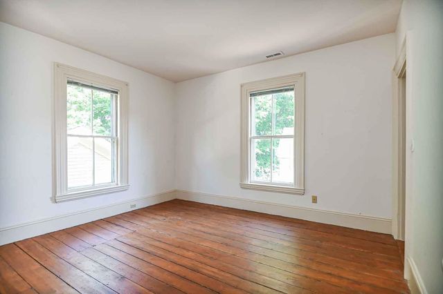 183 Miller Avenue, Portsmouth, NH 03801