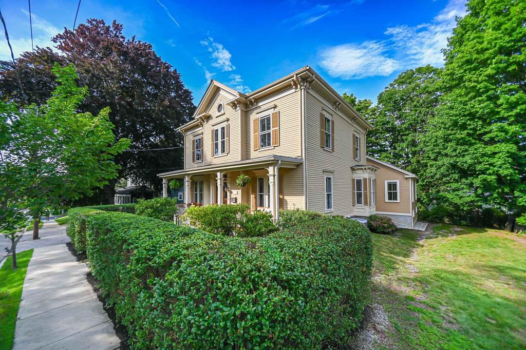 183 Miller Avenue, Portsmouth, NH 03801