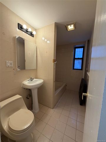 4220 Kissena Boulevard A12, Flushing, NY 11355