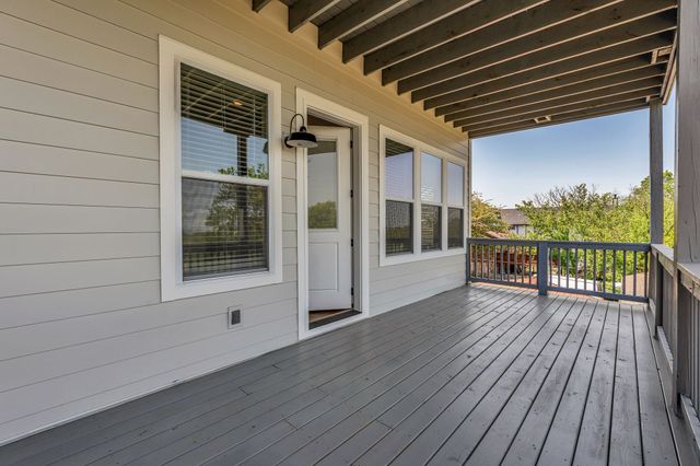 418 Mercomatic Dr, Nashville, TN 37209