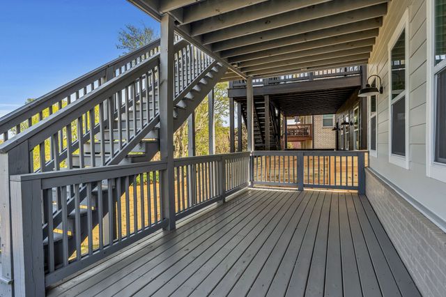 418 Mercomatic Dr, Nashville, TN 37209