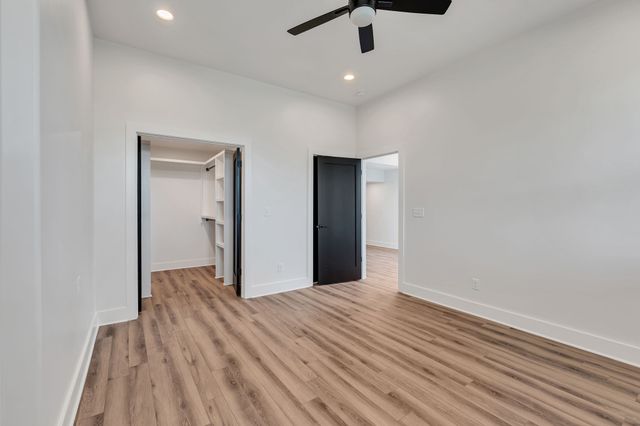 418 Mercomatic Dr, Nashville, TN 37209
