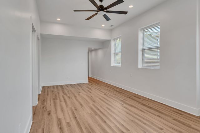 418 Mercomatic Dr, Nashville, TN 37209