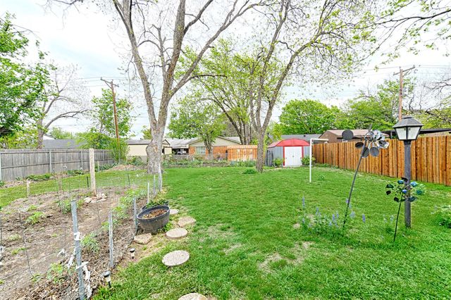 1853 Tompkins Drive, Grand Prairie, TX 75051