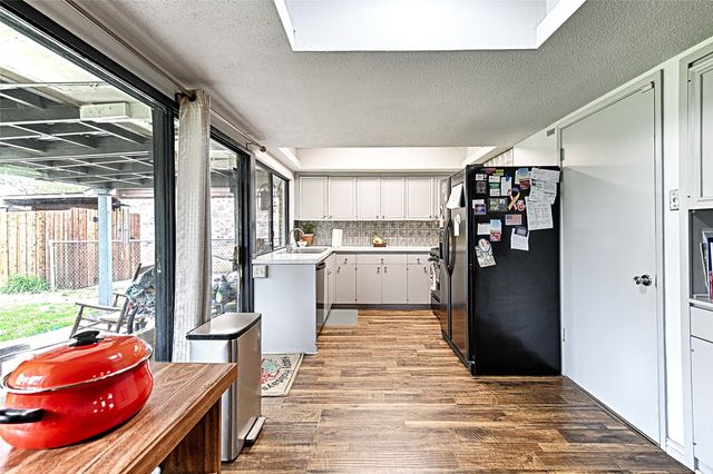 1853 Tompkins Drive, Grand Prairie, TX 75051