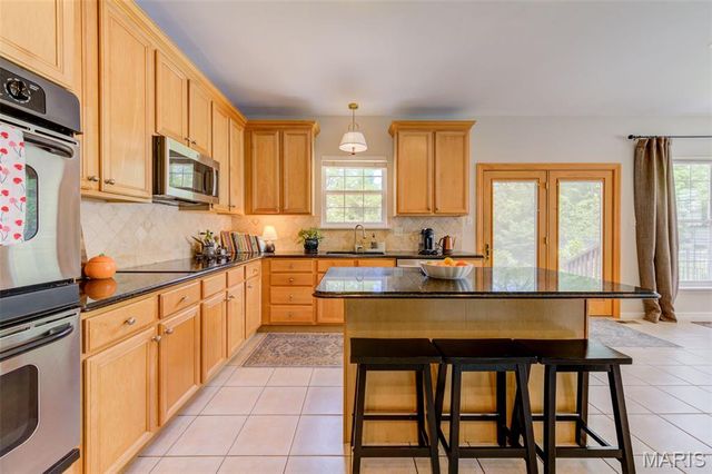 2505 Cassandra Marie Drive, Ballwin, MO 63021