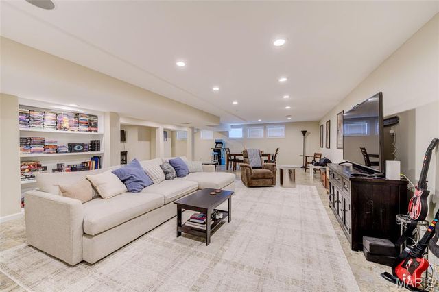2505 Cassandra Marie Drive, Ballwin, MO 63021