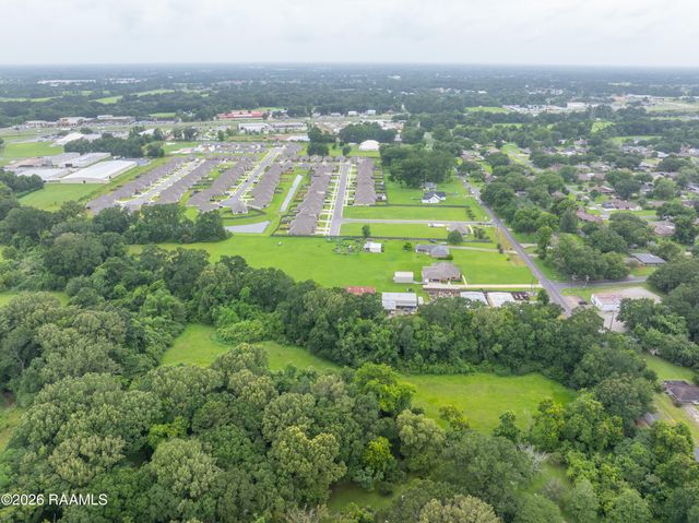 416 E Butcher Switch Road, Lafayette, LA 70507