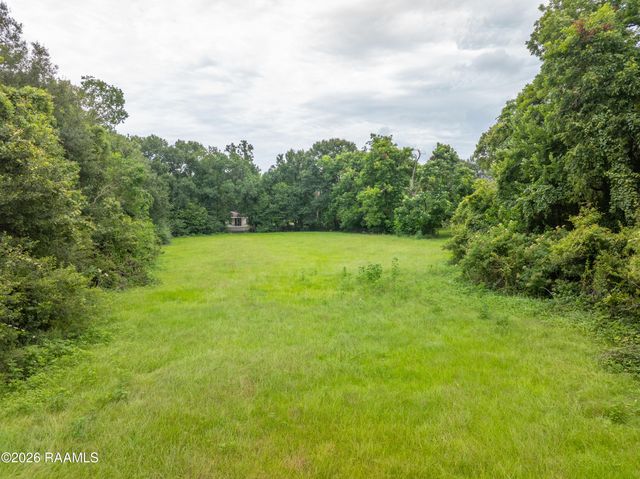 416 E Butcher Switch Road, Lafayette, LA 70507