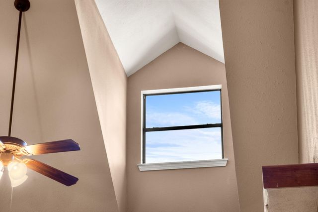 145 Whispering Pine Way, Hollister, MO 65672