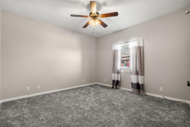 145 Whispering Pine Way, Hollister, MO 65672