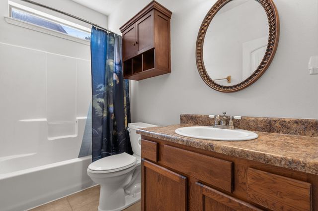 145 Whispering Pine Way, Hollister, MO 65672