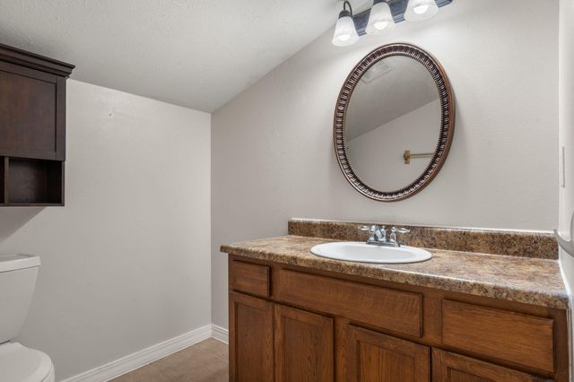 145 Whispering Pine Way, Hollister, MO 65672